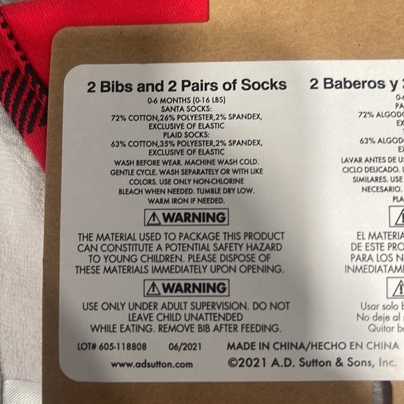 Baby’s bibs set - Picture 7 of 9